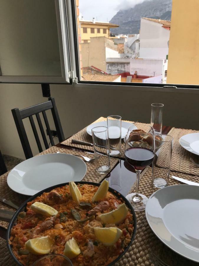 דניה Lovely Apartment Old Town מראה חיצוני תמונה