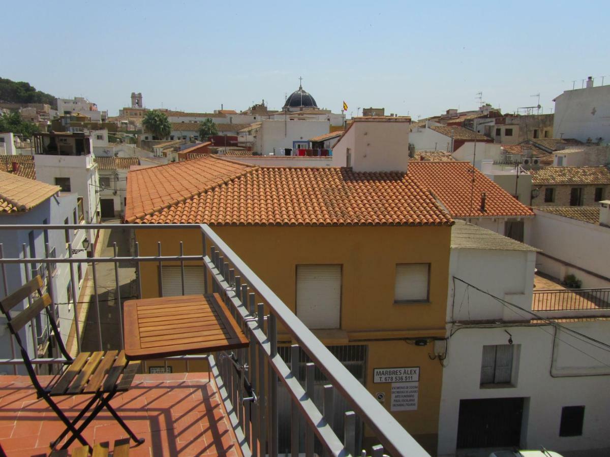 דניה Lovely Apartment Old Town מראה חיצוני תמונה
