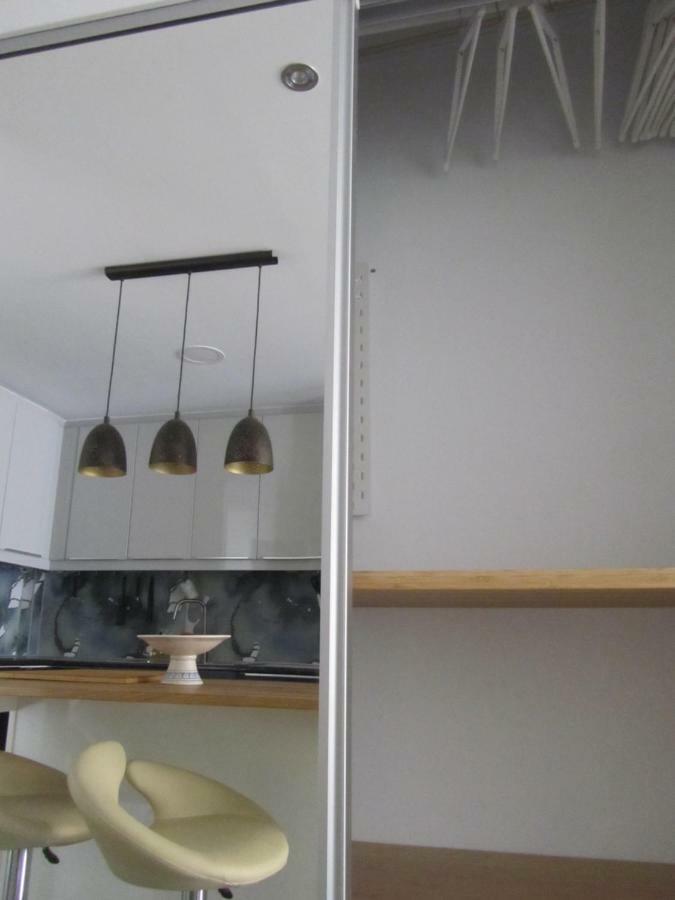 דניה Lovely Apartment Old Town מראה חיצוני תמונה