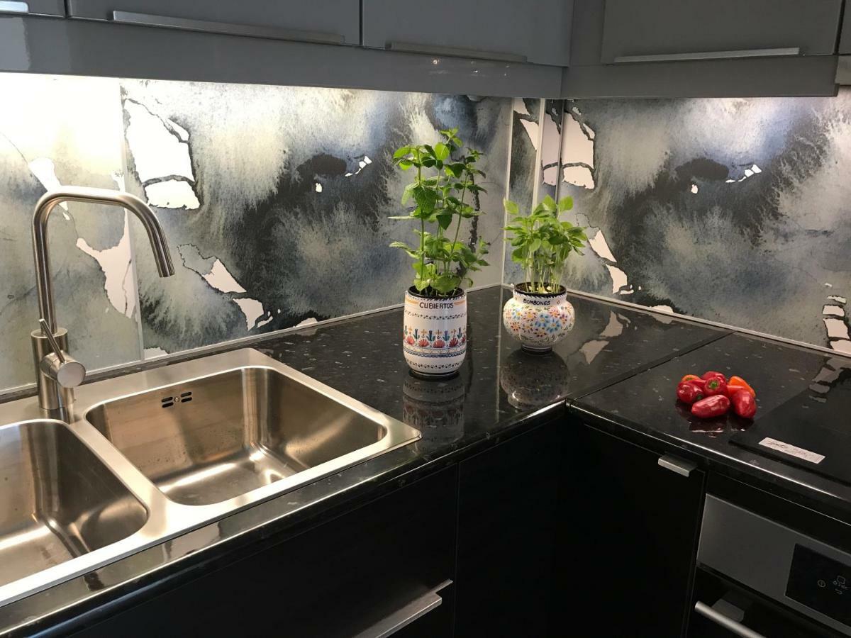 דניה Lovely Apartment Old Town מראה חיצוני תמונה