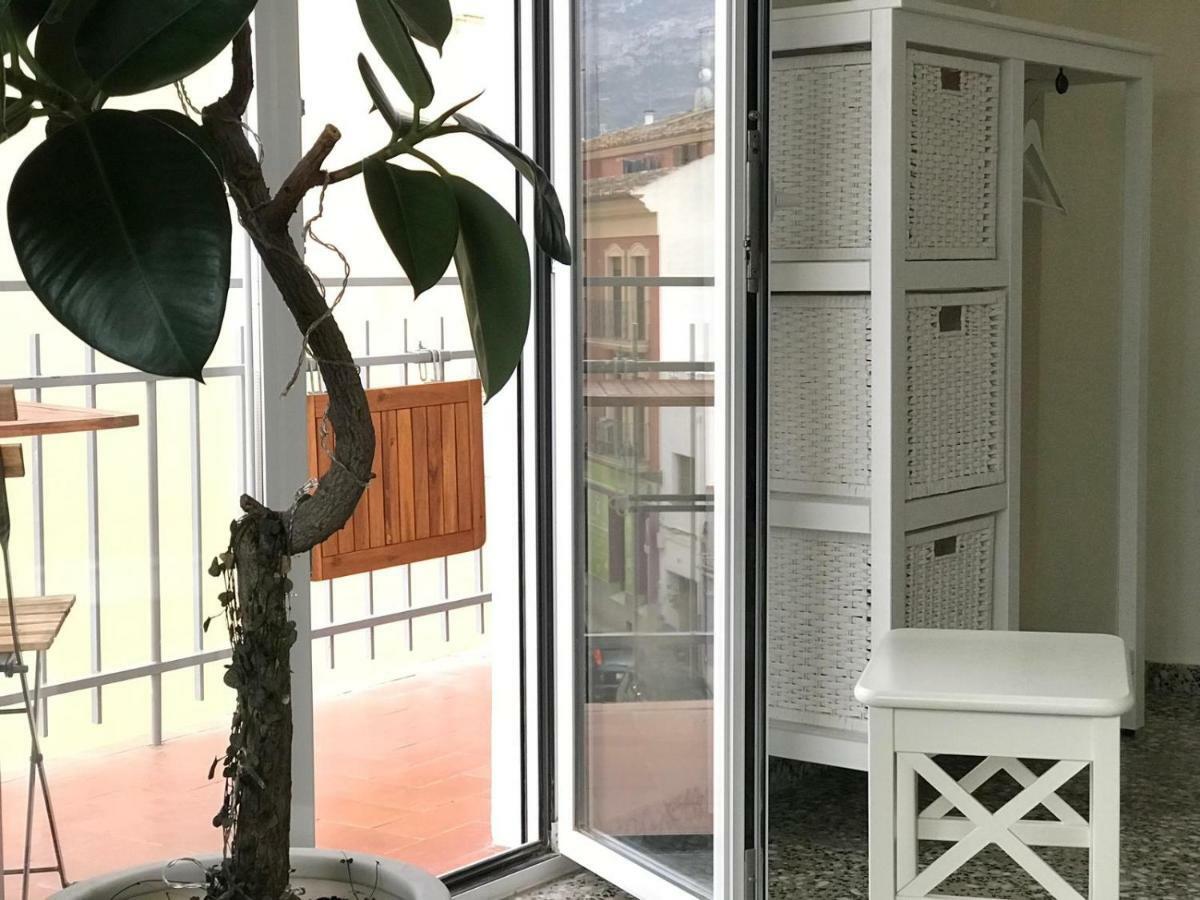 דניה Lovely Apartment Old Town מראה חיצוני תמונה